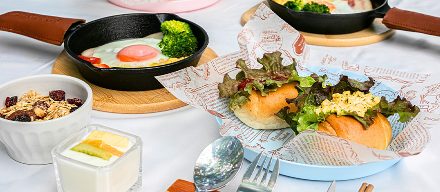 キッズプレート朝食・夕食